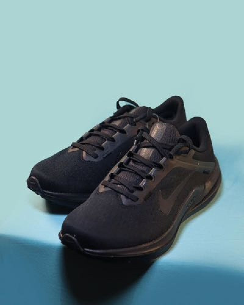 E zoom winflow 10 triple black sale