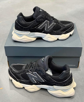New Balance 9060 Black Sea salt
