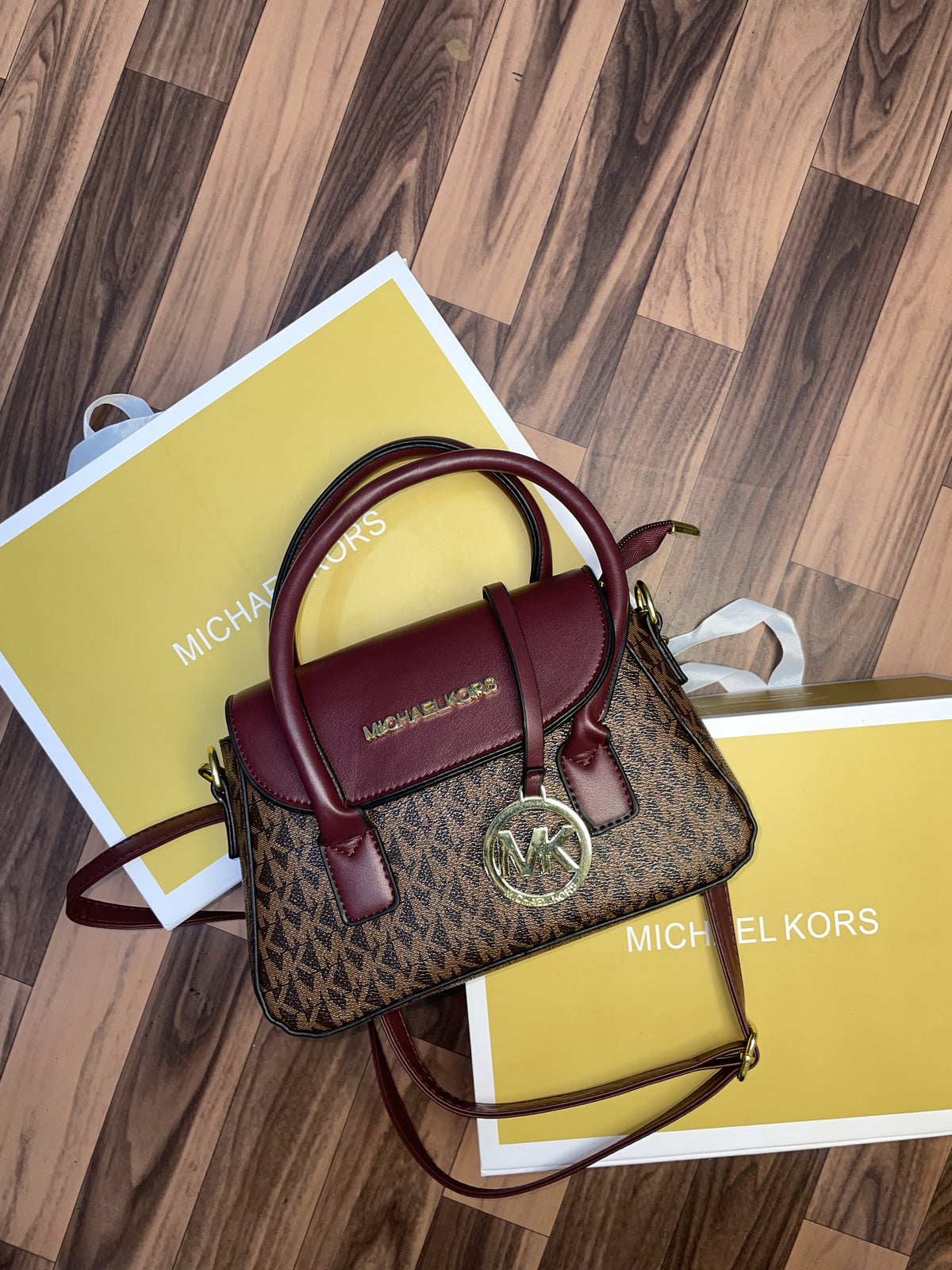 Michael  Kors Katya Small Leather Satchel Crossbody Handbag With folding box 277