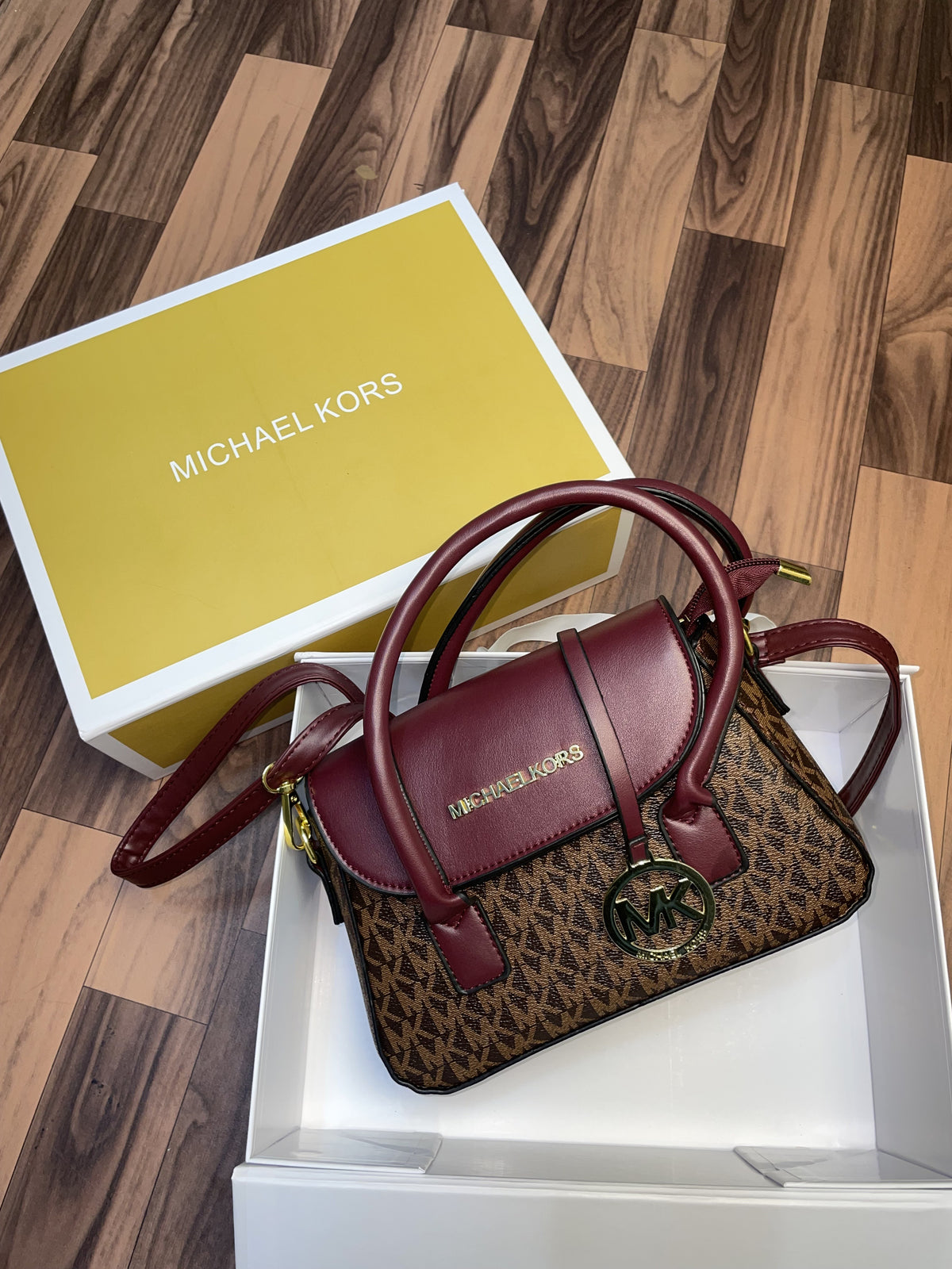 Michael  Kors Katya Small Leather Satchel Crossbody Handbag With folding box 277
