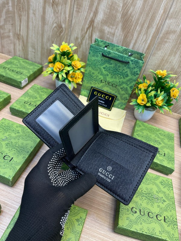 GUCCI WALLET V643