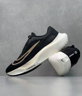 Nike Zoom Fly 5 Black Metallic Gold Grain