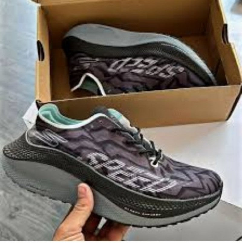 skecherss go run speed beast black