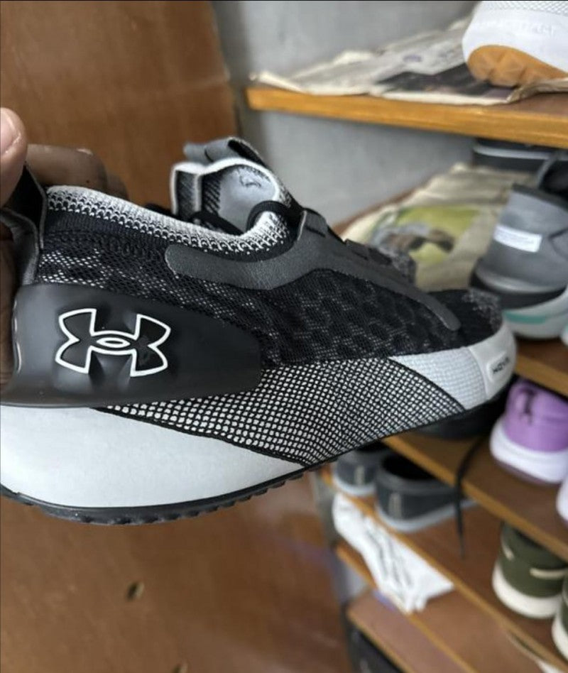 Under Armour HOVR Phantom 3 SE Elevate