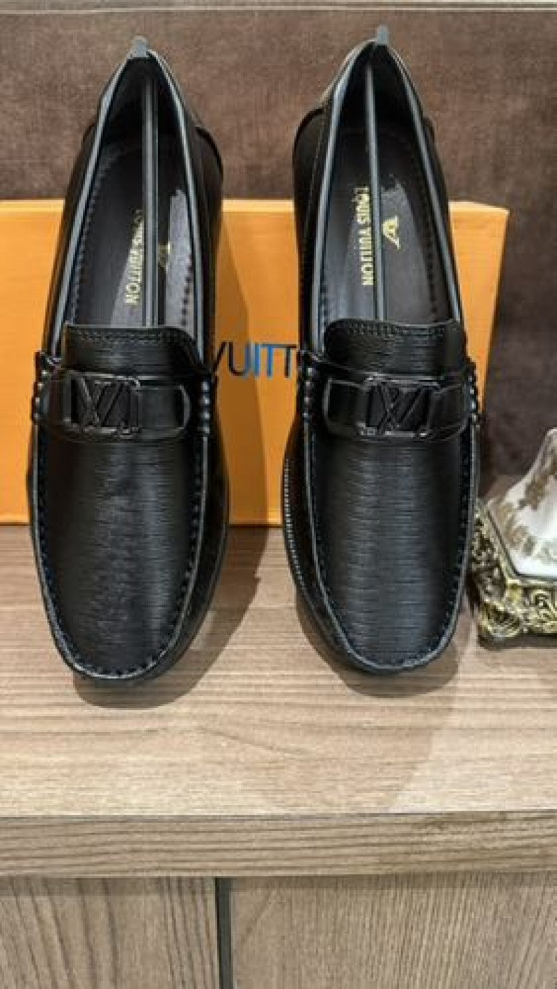 Louis Vuitton loafers Black