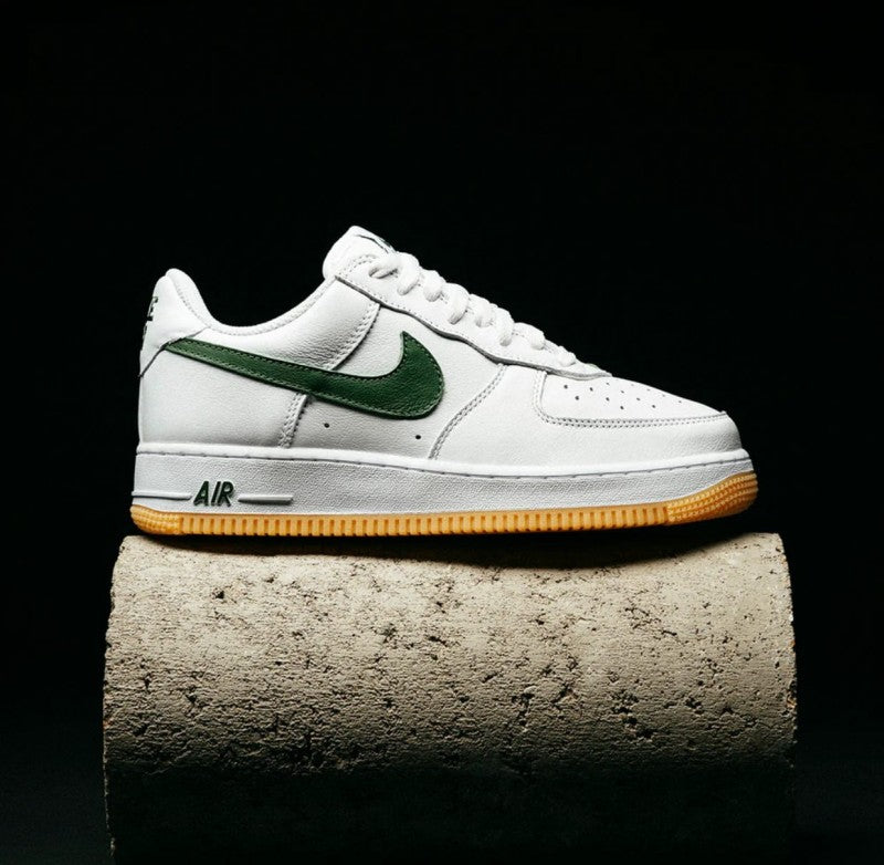 Nikee Airforce 1 Low Retro QS COTM Forest Green