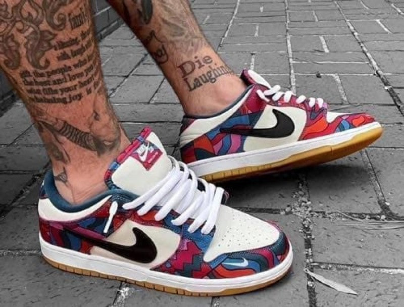 E sb dunk low x parra
