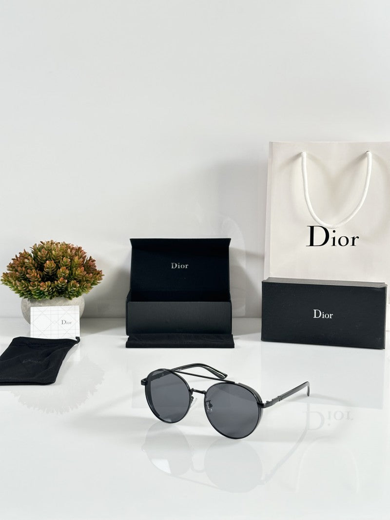 Dior 158 Black