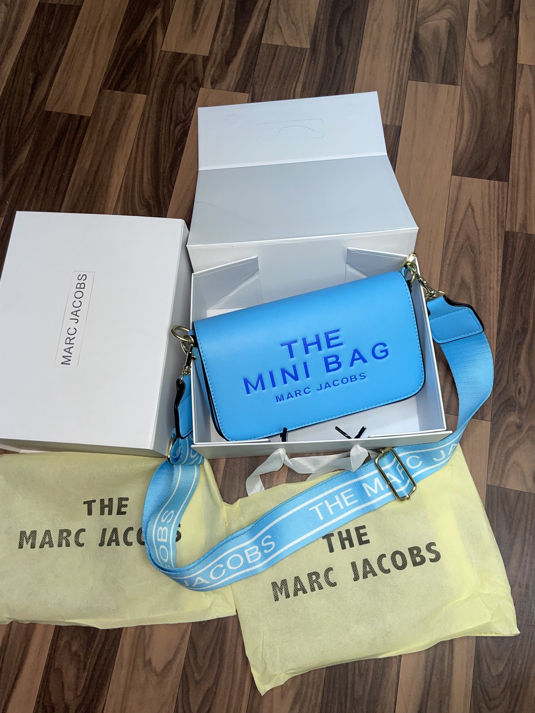 Marc jacobs The mini bag With dust bag and folding box 304