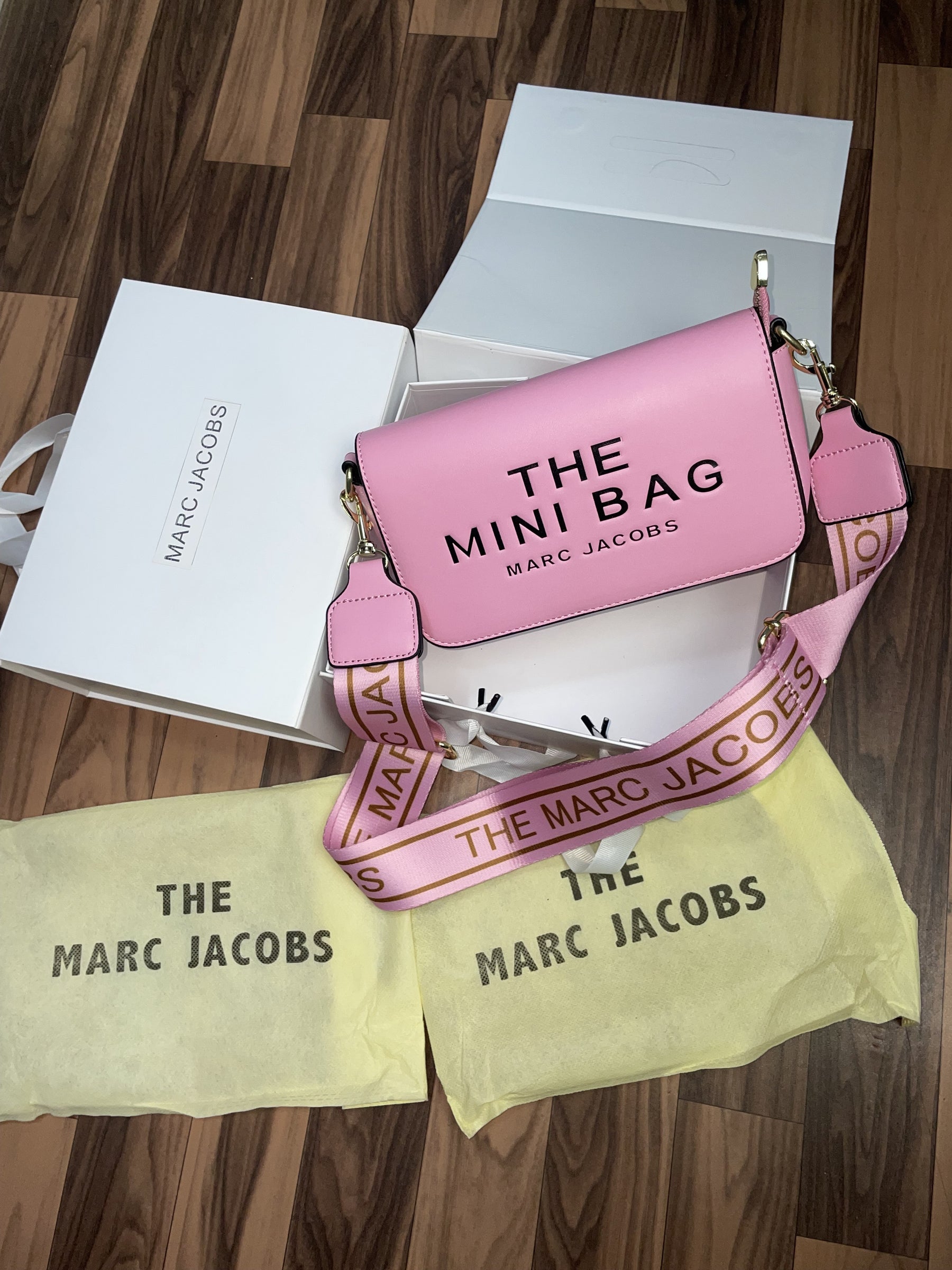 Marc jacobs The mini bag With dust bag and folding box 305