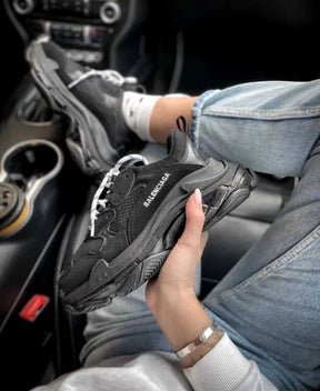 Balenciaga Triple S Black