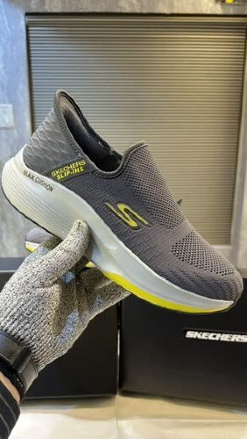 SKECHERS SLIP INS MAX CUSHION grey