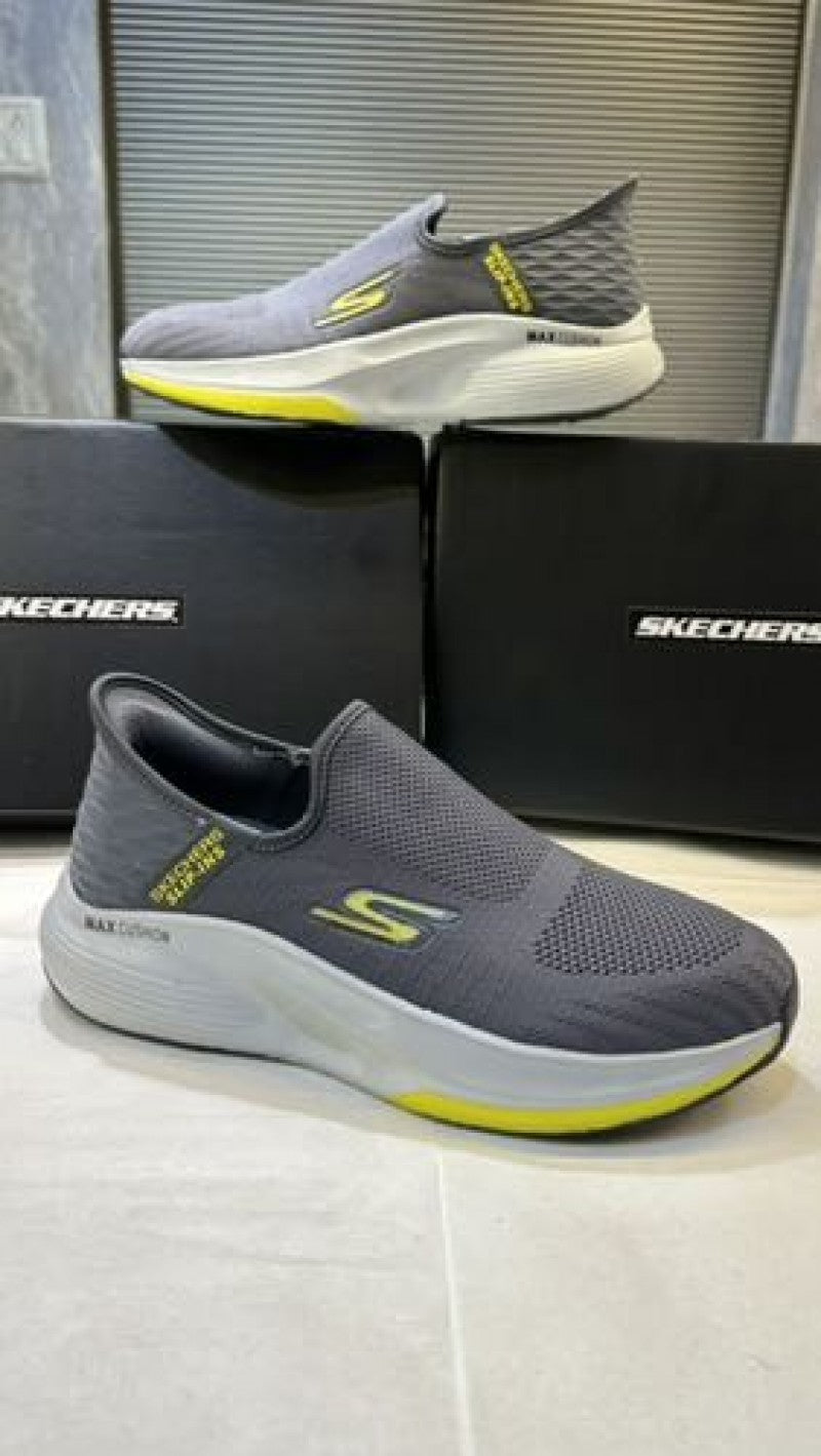 SKECHERS SLIP INS MAX CUSHION grey