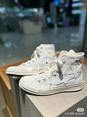 Converssee Chuck 70 High Stars