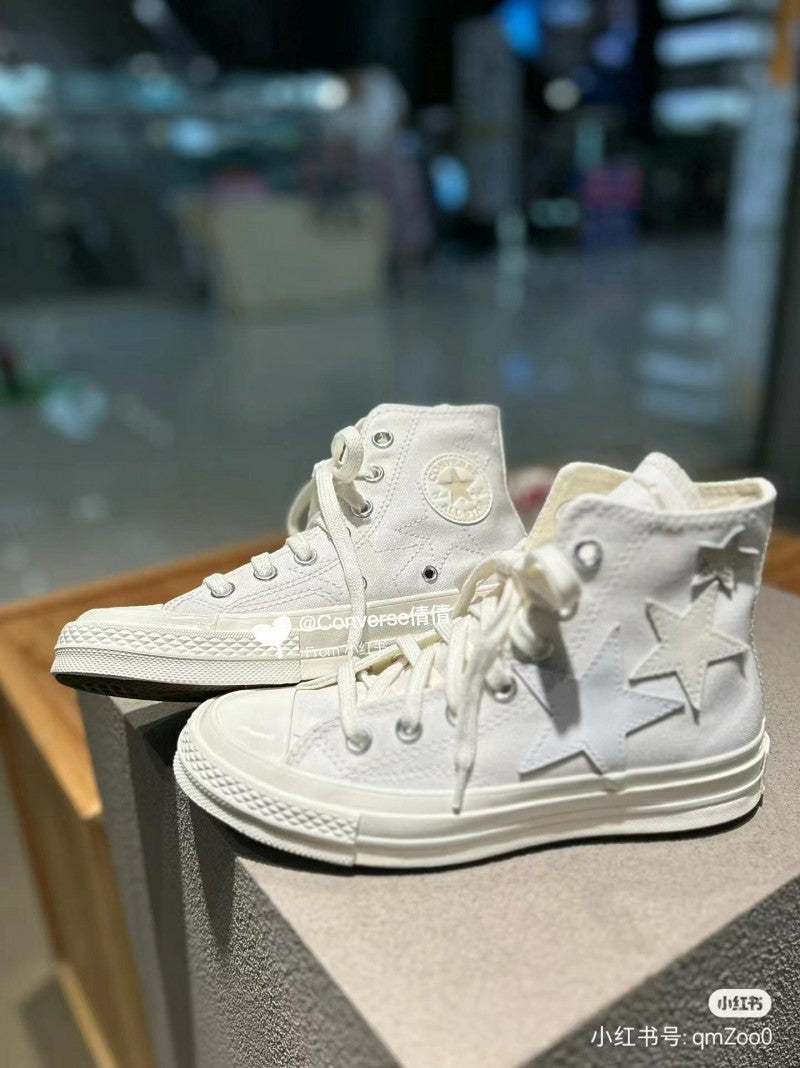 Converssee Chuck 70 High Stars