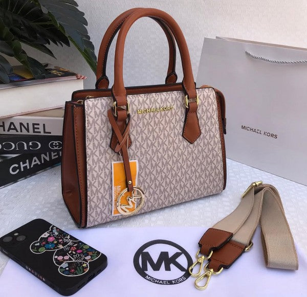 Michael  kors satchel marilyn With box 319
