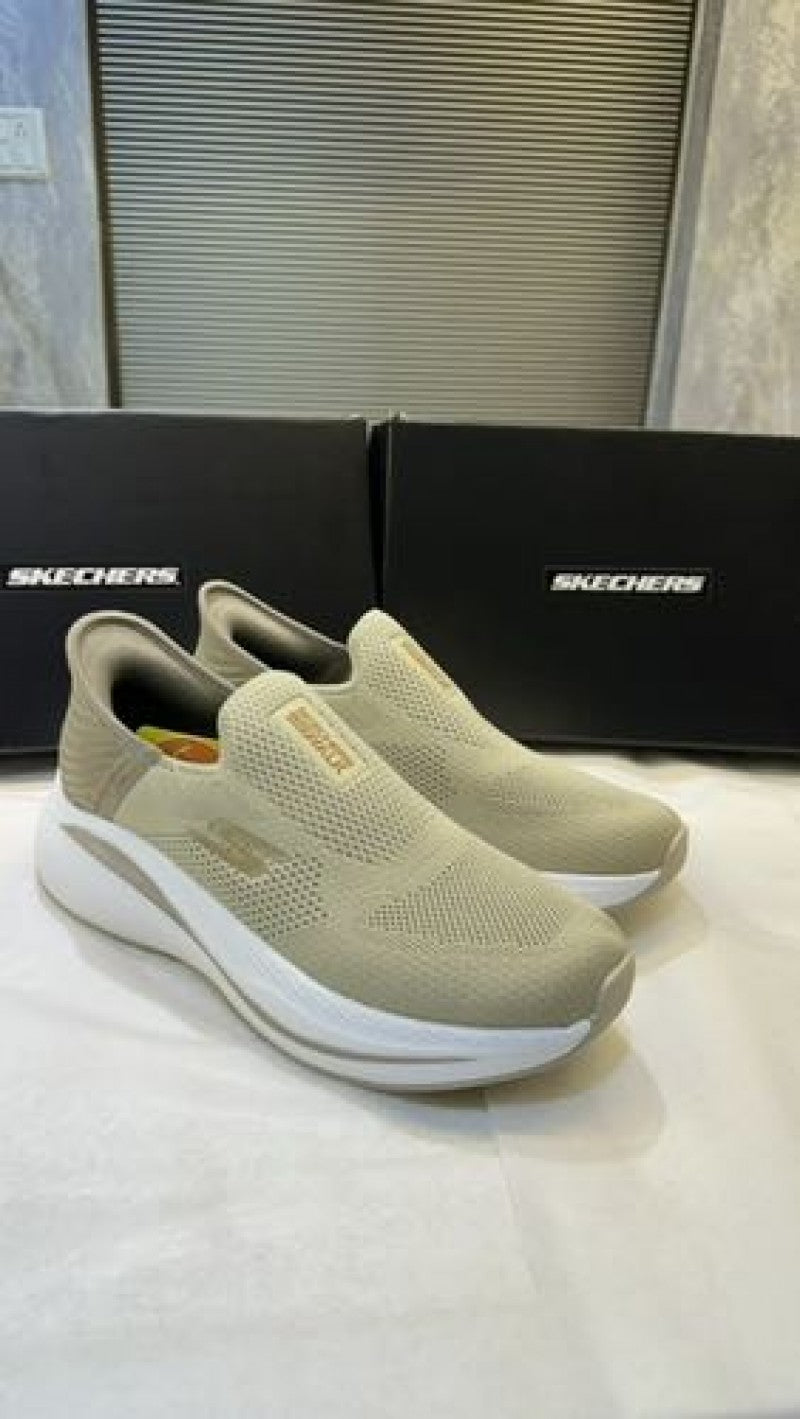 SKECHERS SLIP INS MAX CUSHION bech