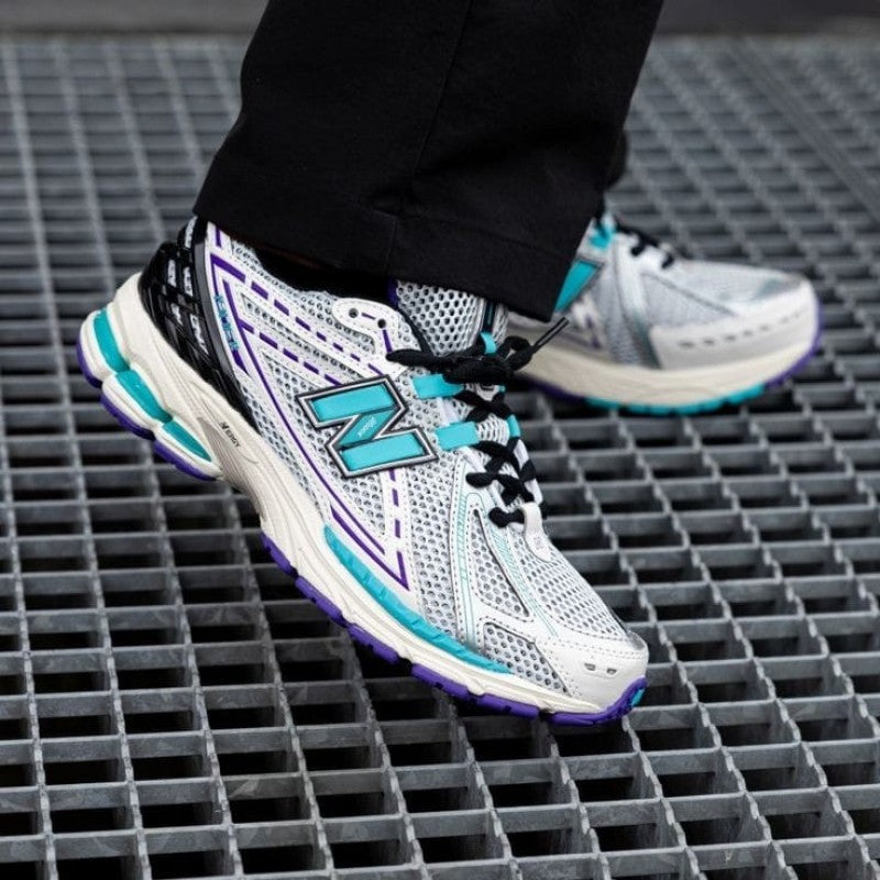 New Balance 1906R Charlotte Hornets