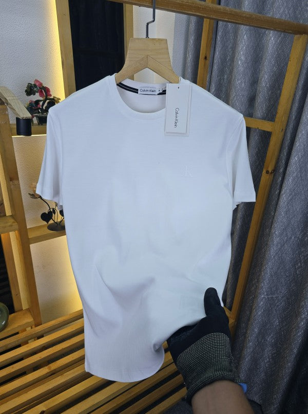 Ck T Shirts white M472-W
