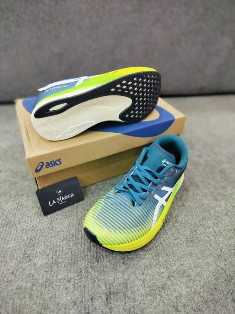 Asicss metaspeed sky running shoes