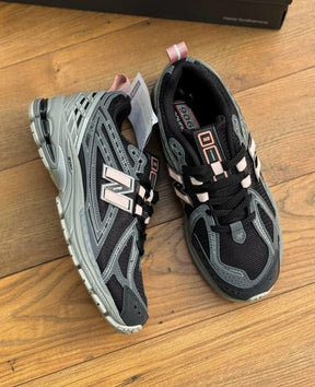 New balance 1906 Black Pink Moon