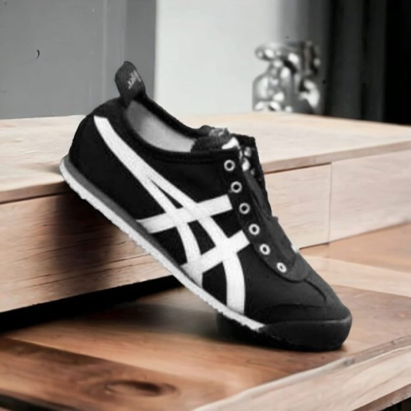 Onitsuka Tiger Mexico 66 slip on Black White