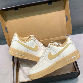 Nikee Airforce 1 low 07 sail sesame
