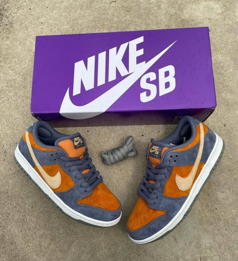 Nikkee SB Dunk Low PRO Light Carbon Monarch