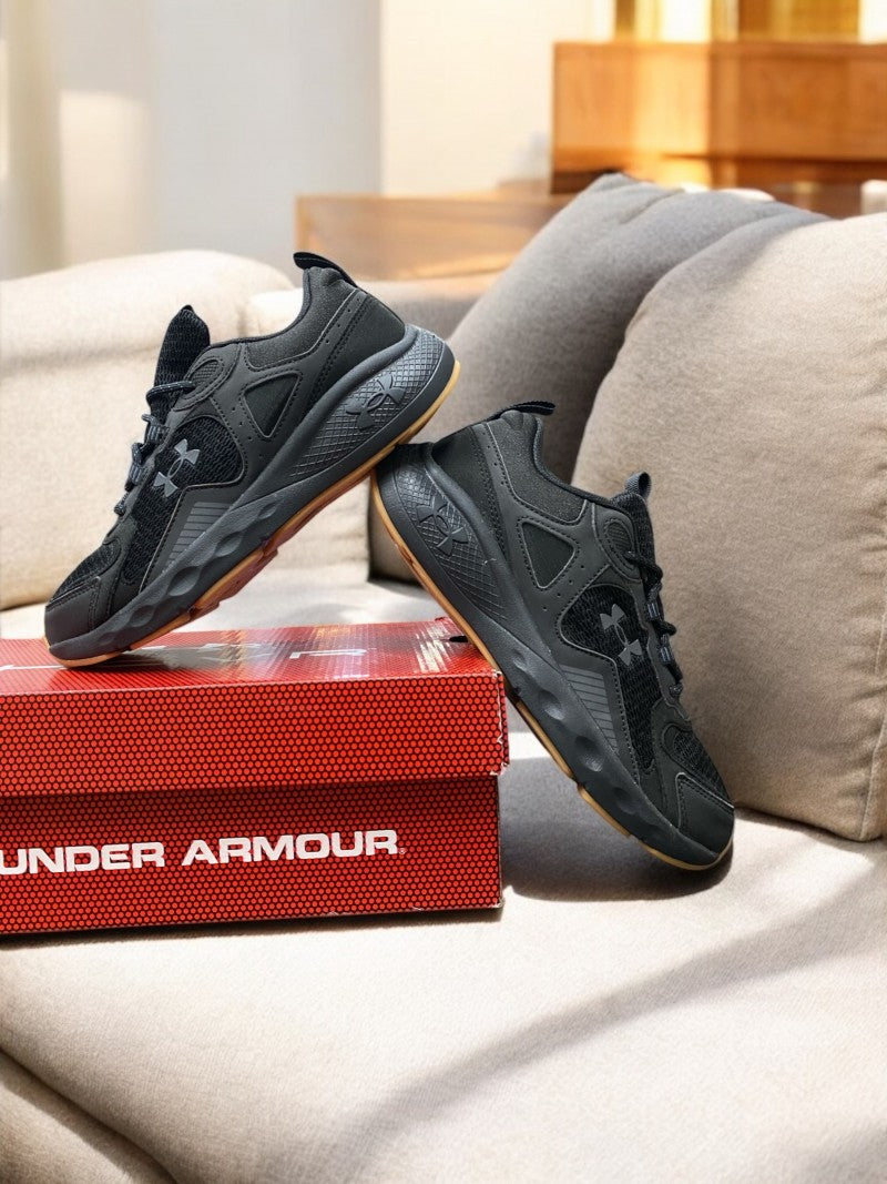 Under Armour Ua hovr Black Gum