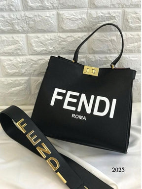 FEND  I TRNDY LEATHER BLACK HAND BAG