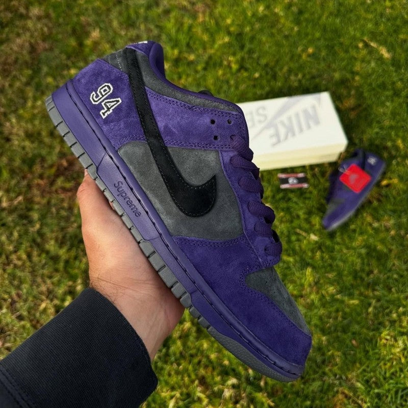 supreme x Nikke sb dunk low ink iron grey