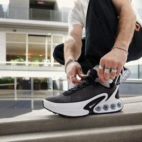 Nikee Airmax dn black white