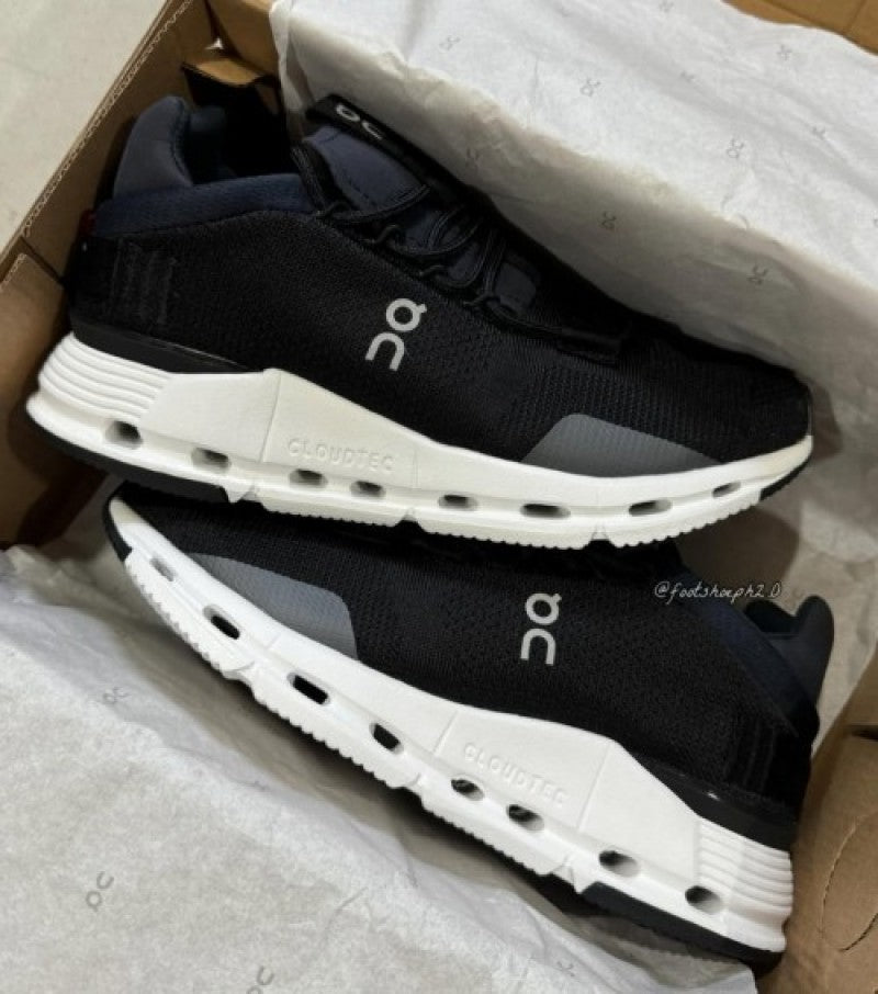 ON RUNNING CLOUD SUPER NOVA BLACK WHITE