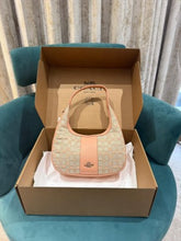 Coach  Carmen  Shoulder  Bag  With  OG  Box  Dust  Bag 6812 14  Light  Pink  Cloth
