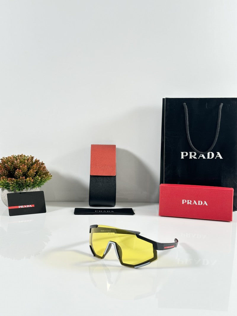 Prada 3053 Black Yellow