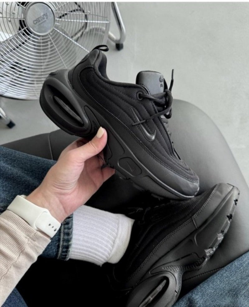 Nikee Airmax Portal Triple Black