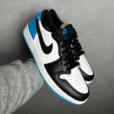 nikee Air jordan 1 low og black and dark powder blue unc