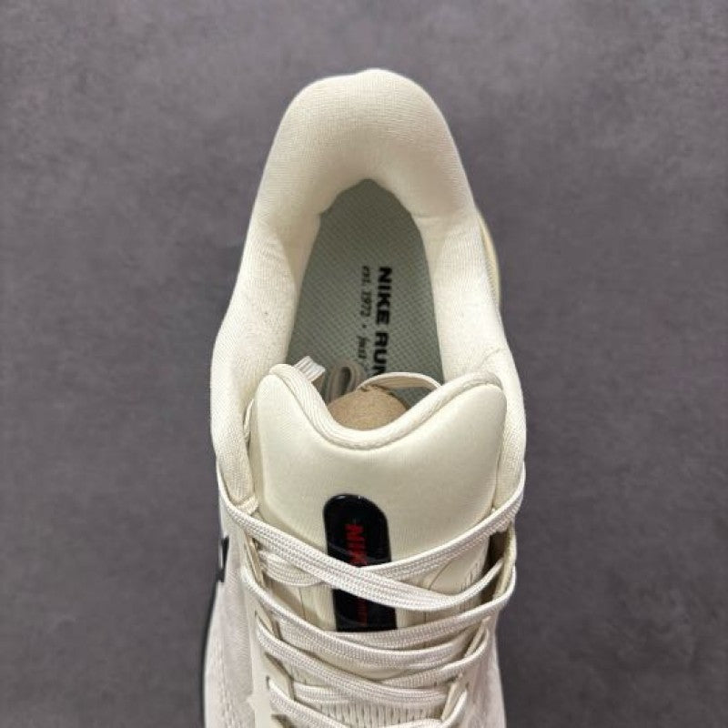 Nikee Zoom x Vomero 17 Light Grey Blue