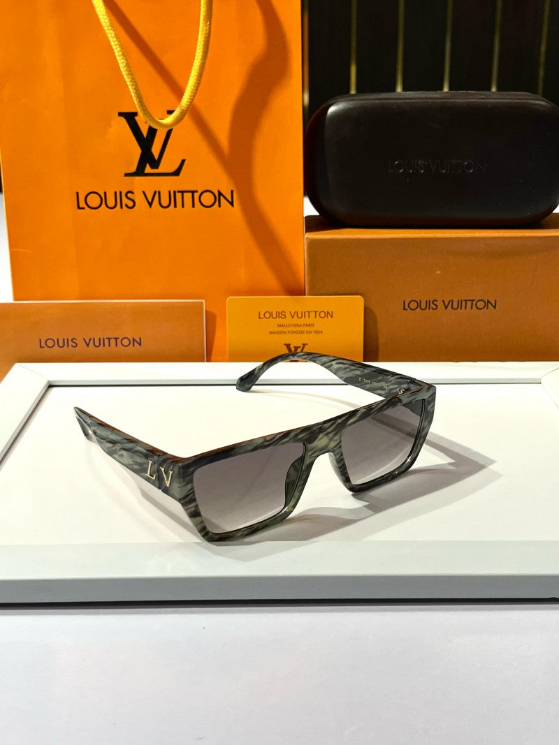 Louis vuitton 1342 black chittah