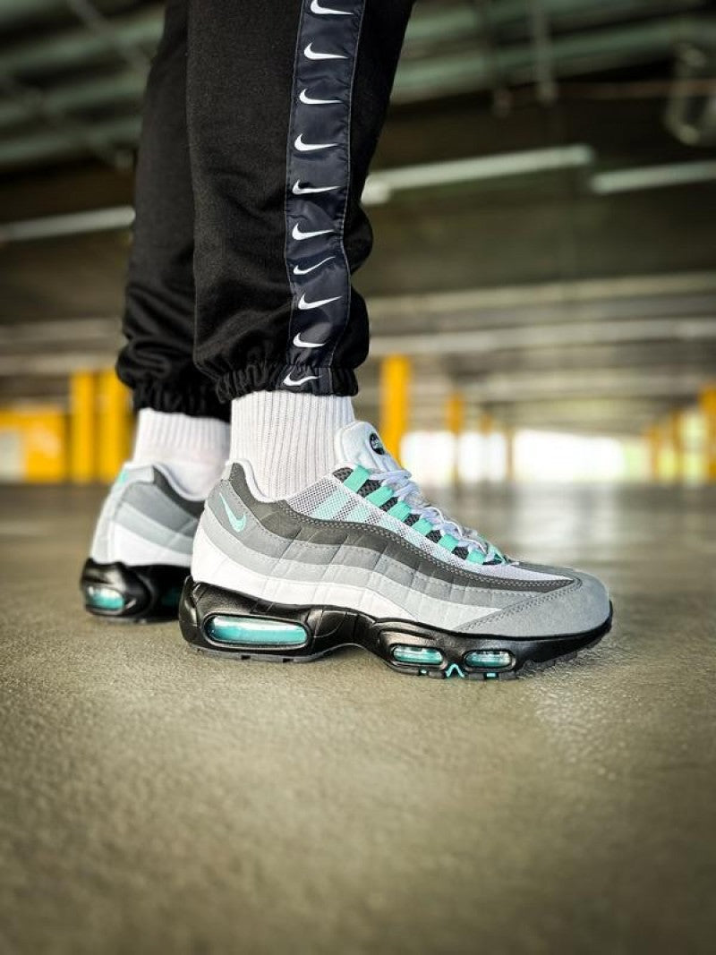 Nike Airmax 95 Hyper Turquoise 566
