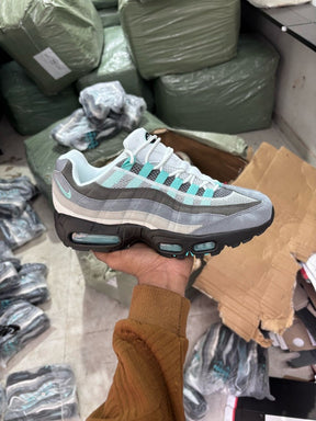 Nike Airmax 95 Hyper Turquoise 566