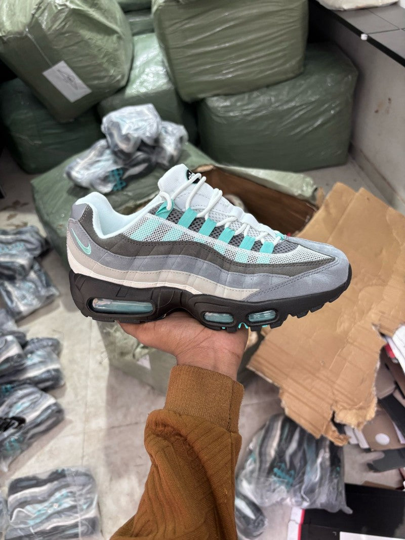 Nike Airmax 95 Hyper Turquoise 566