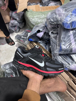 Nikee Zoom Vomero 5 "Bred Black" #575