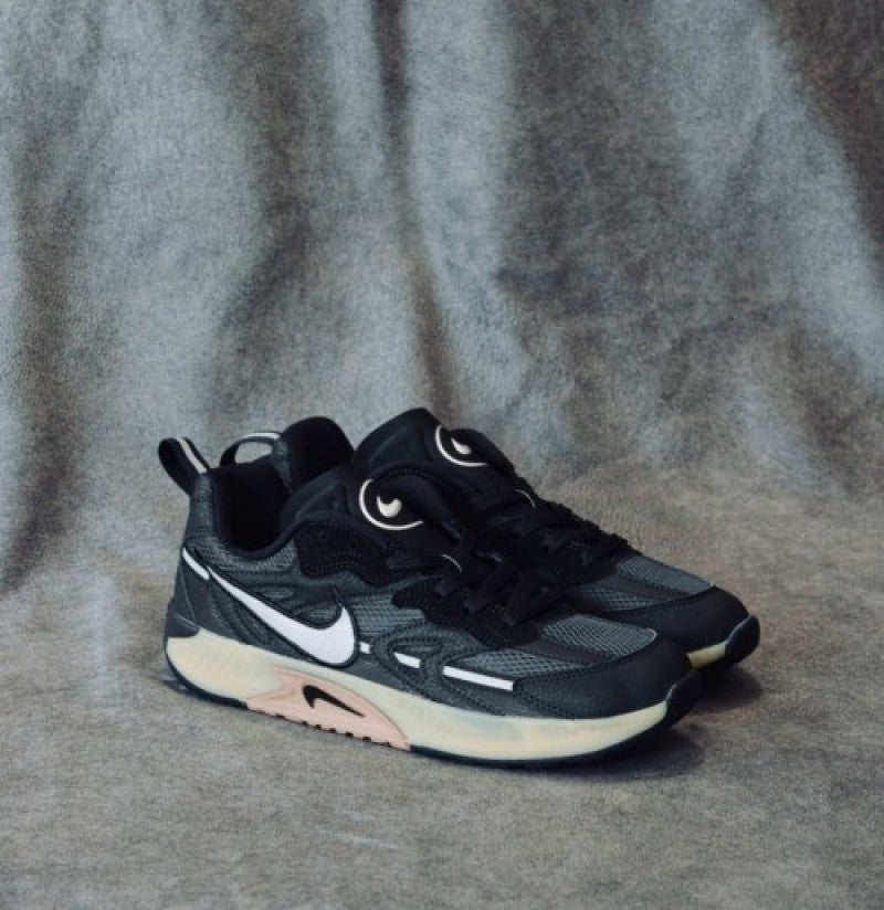 Nikee. Jam Electric Black Gum