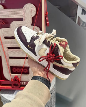 Nikee Sb dunk low lx year of the snake