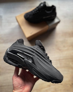 Nikee Nocta Hot Step 2 black