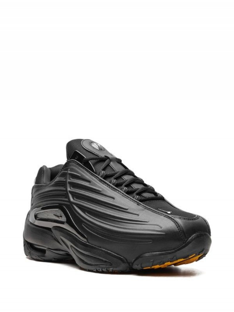 Nikee Nocta Hot Step 2 black