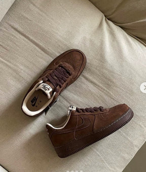 Nik e Airforce cacao wow with keychain