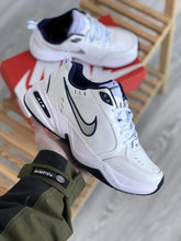 Nik ee Air Monarch IV White Metallic Silver 150