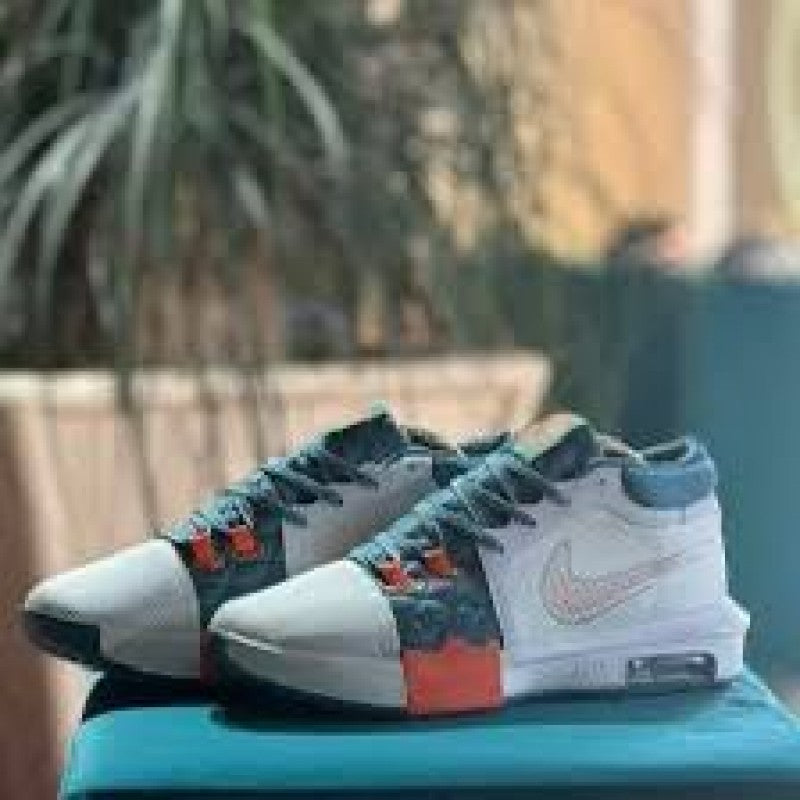 NIKE LEBRON WITNESS 8 BASKETBALL SHOES